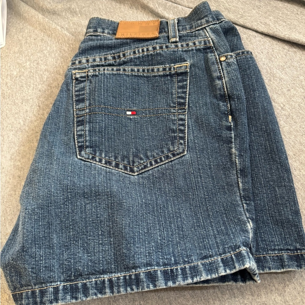 Tommy Hilfiger juniors size 8 denim shorts